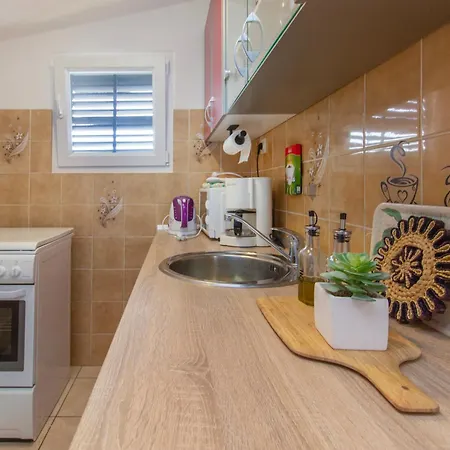 아파트 Alaga B Tribalj