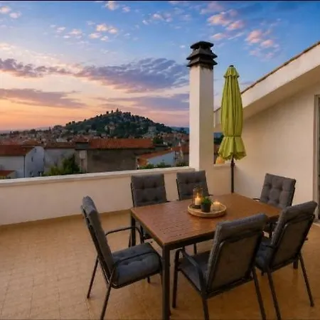 Apartment Alaga B