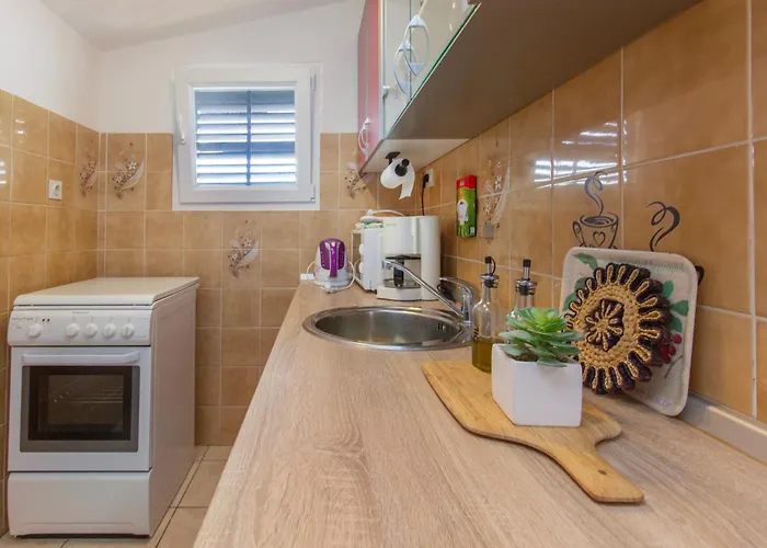 Appartement Alaga B Tribalj